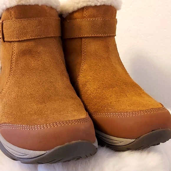 Unisex Easy Spirit Seelk Snow Boot - Picture 5 of 12
